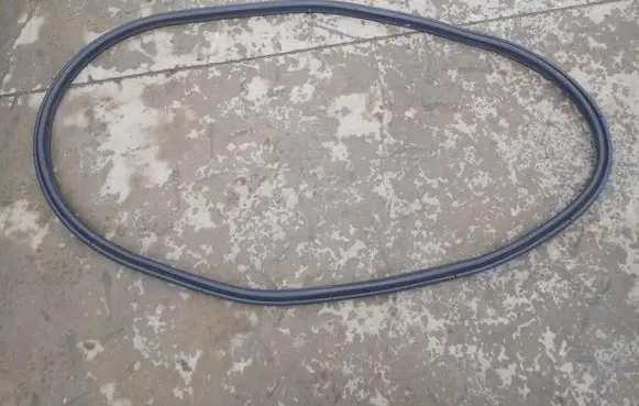 Renault Captur Trunk rubber seal (body) 