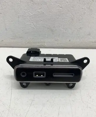 Jeep Grand Cherokee USB control unit 68141322AA 6300220813