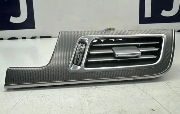 Mercedes-Benz E W212 Dashboard side air vent grill/cover trim A2124404050