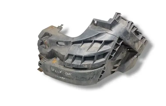 Opel Vivaro Front bumper mounting bracket 620350101R