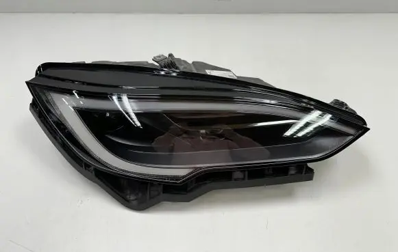 Tesla Model S Headlight/headlamp 1563714-95-C