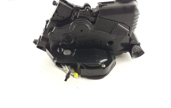 Toyota Prius (XW30) Front door lock