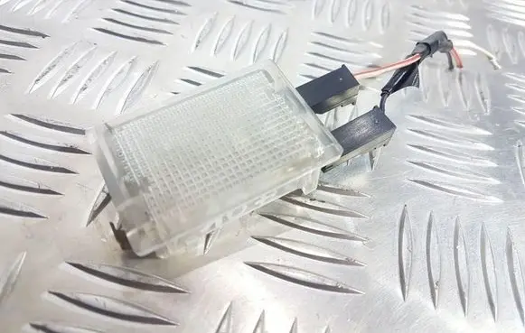 Fiat Punto (176) Other interior light B032