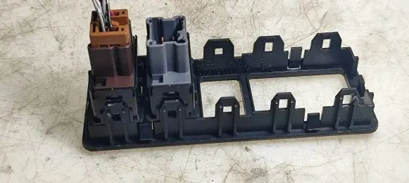 Nissan Murano Z50 Seat heating switch