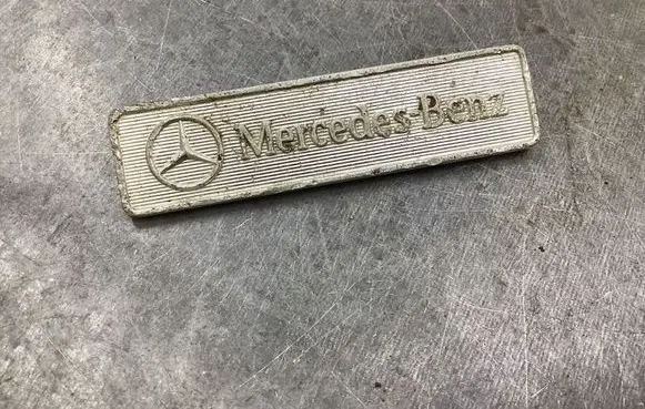 Mercedes-Benz W123 Other badges/marks 