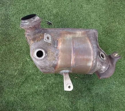 Dacia Sandero II Catalyst/FAP/DPF particulate filter 208A05427R
