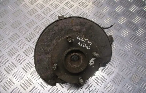 Mitsubishi Colt CZ3 Front wheel hub spindle knuckle