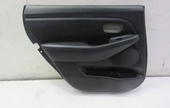 KIA Carens III Rear door card panel trim
