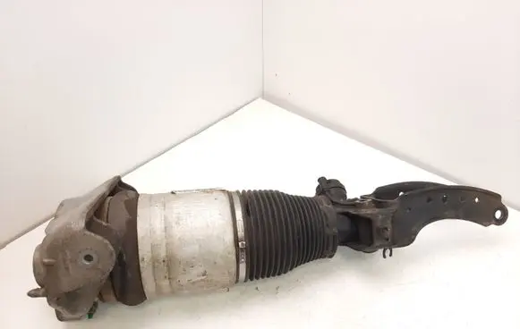 Audi Q7 4L Front air suspension shock absorber 7L8616040D