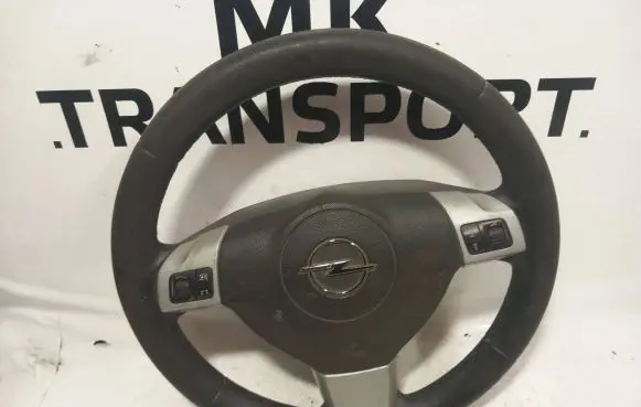 Opel Astra H Steering wheel