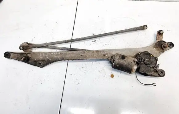 Mazda Xedos 6 Front wiper linkage and motor ta01adc10