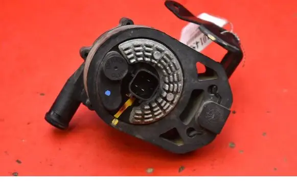 Tesla Model S Water pump 6007367-00-E