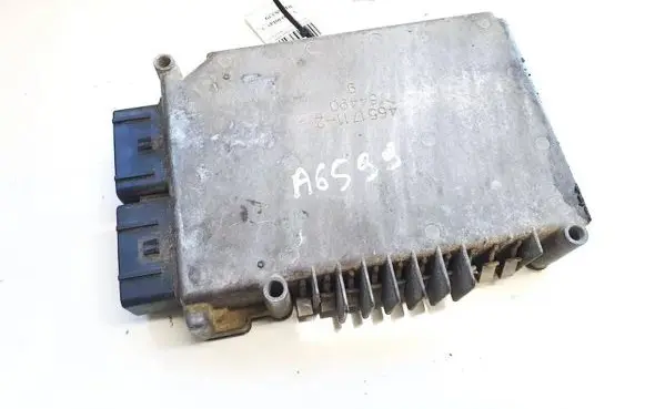 Mitsubishi Eclipse Engine control unit/module 46517112 4651711-2