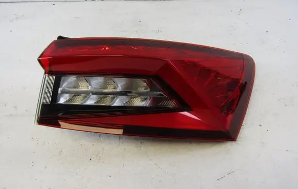 Skoda Kodiaq Rear/tail lights 565945208A