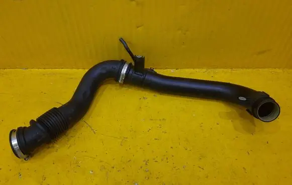 Ford B-MAX Intercooler hose/pipe CV616C784AG