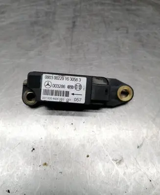 Mercedes-Benz C W203 Airbag deployment crash/impact sensor 0018204426
