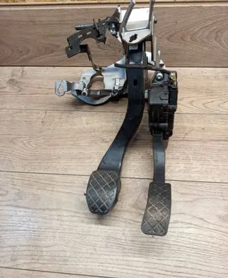 Audi A6 S6 C6 4F Pedal assembly 4F1721140 4F1721117E 4F1721523B