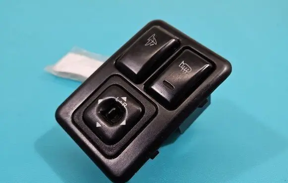 Opel Monterey Electric window control switch IMPRK1462995