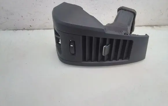 Nissan Murano Z50 Dashboard side air vent grill/cover trim