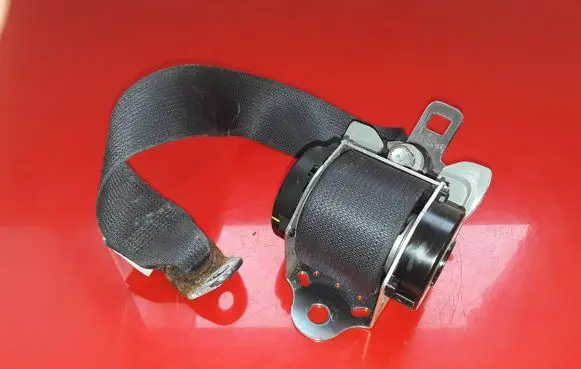 Citroen C-Crosser Rear seatbelt 607677500D 6092103