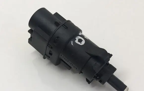 Ford Focus Brake pedal sensor switch 3M5T13480AB U3NFA
