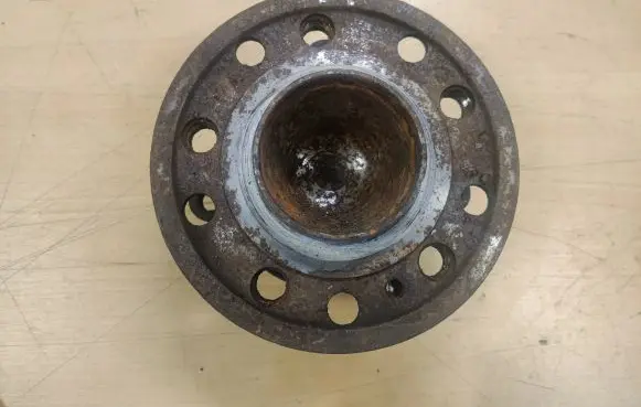Mercedes-Benz C W205 Front wheel hub spindle knuckle