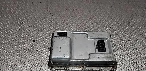 Audi A4 S4 B6 8E 8H Headlight ballast module Xenon 73160057H