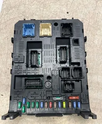 Citroen C5 Comfort/convenience module 966405888002 281208364 281192475C