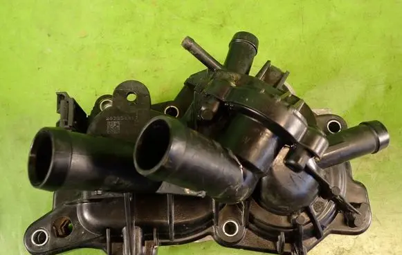 Skoda Octavia Mk4 Water pump 