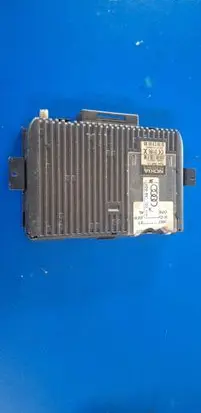 Audi A6 S6 C5 4B Bluetooth control unit module 8d0862333