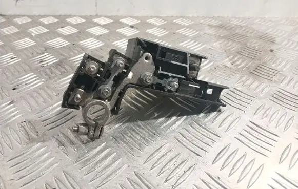 Audi A4 S4 B8 8K Positive wiring loom 8J0915459