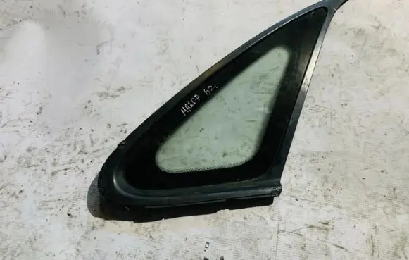 Mazda 626 Rear side window