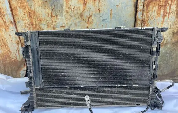 Audi A7 S7 4G Coolant radiator 8K0121251H