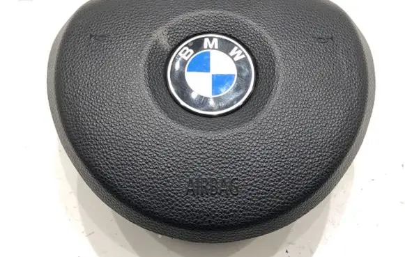 Steering wheel airbag