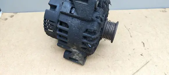 Mercedes-Benz CLK A209 C209 Generator/alternator A0111546402