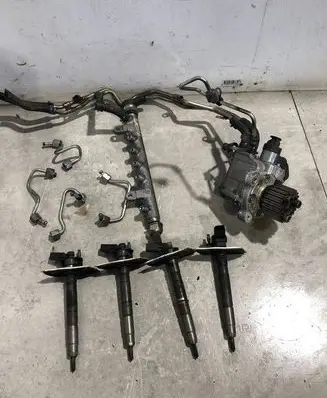 Volkswagen PASSAT B6 Fuel injection system set 03L130277 045116030 03L130755