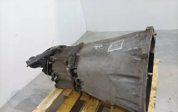 Mercedes-Benz E W211 Manual 5 speed gearbox 2112606800