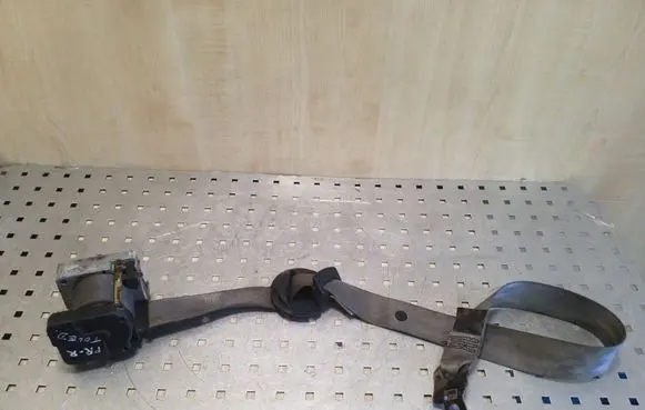 Seat Toledo III (5P) Front seatbelt 1M0857706A