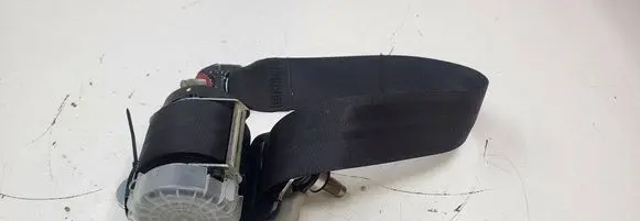 Nissan Leaf I (ZE0) Rear seatbelt 624239601D