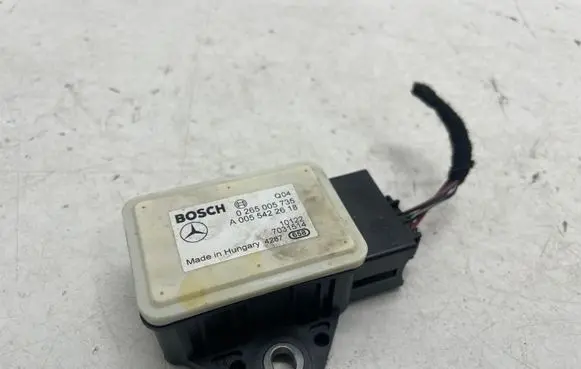 Mercedes-Benz E W212 Other control units/modules 0265005735 A0055422618