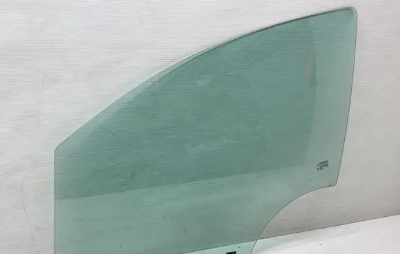 Renault Captur Front door window glass four-door AS2M3236DOT682 E000199 43R001582