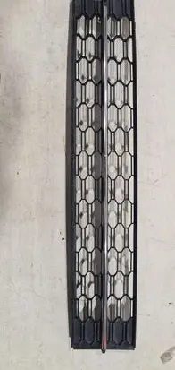 Skoda Octavia Mk3 (5E) Front bumper lower grill 5E0853677K