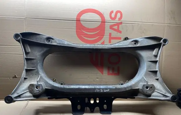 Lexus IS 220D-250-350 Front subframe GS050406 803Y234