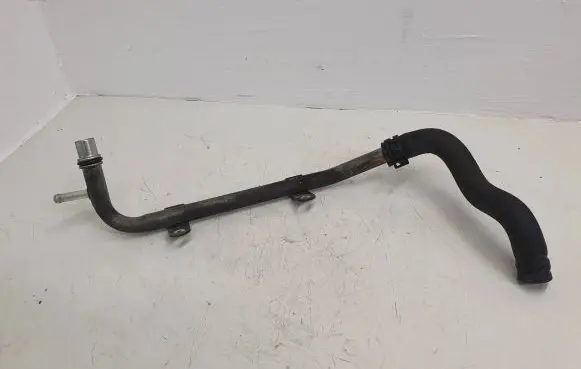 Lexus IS 220D-250-350 Engine coolant pipe/hose