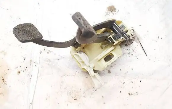 BMW 5 GT F07 Clutch pedal 35316789744 0611311A
