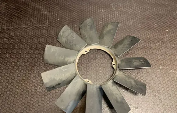 BMW 3 E46 Fan impeller 11521712058 0420