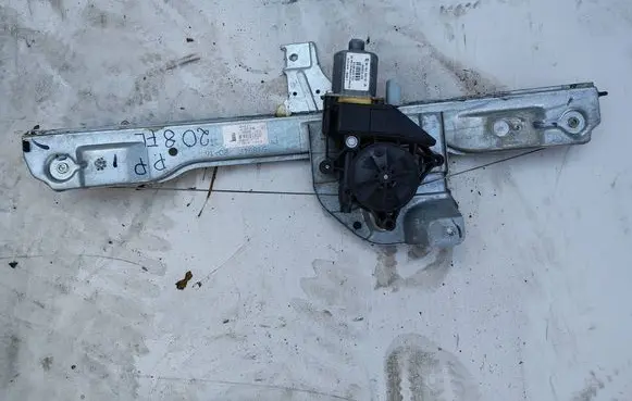 Peugeot 208 I Front door electric window regulator 0130822702
