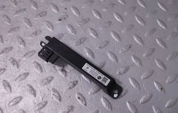 KIA Ceed Aerial antenna amplifier 95420S6000 4400000190