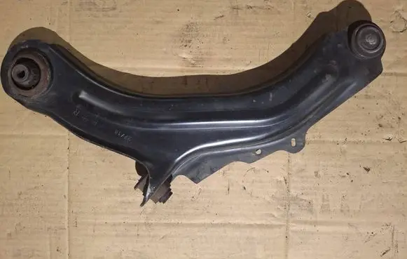 Front lower control arm/wishbone