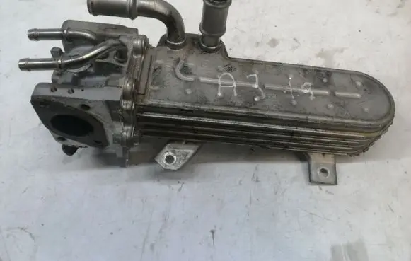 Audi A3 S3 8P EGR valve cooler 038131513AD 03G131063E